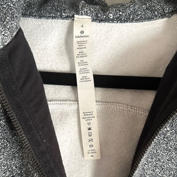 lululemon athletica Black Speckled Jacket - Picture 4 of 6